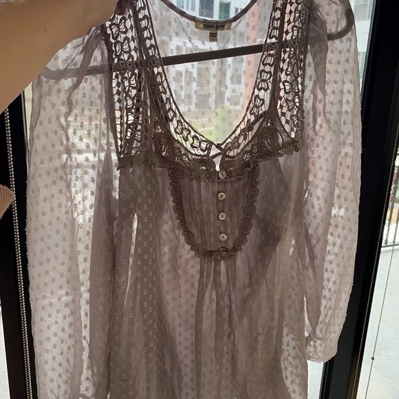 Daniel Rainn Gray Sheer dot blouse size Large - Picture 3 of 3